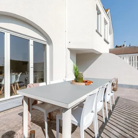 Pins Dores - A Luxurious And Beautifully Decorated With Terrace And Parking Near The Beach 别墅 克诺克－海斯特